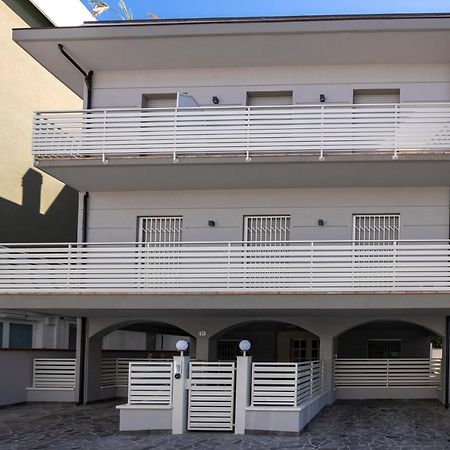 Appartement Casa Plauto à Bellaria-Igea Marina Extérieur photo