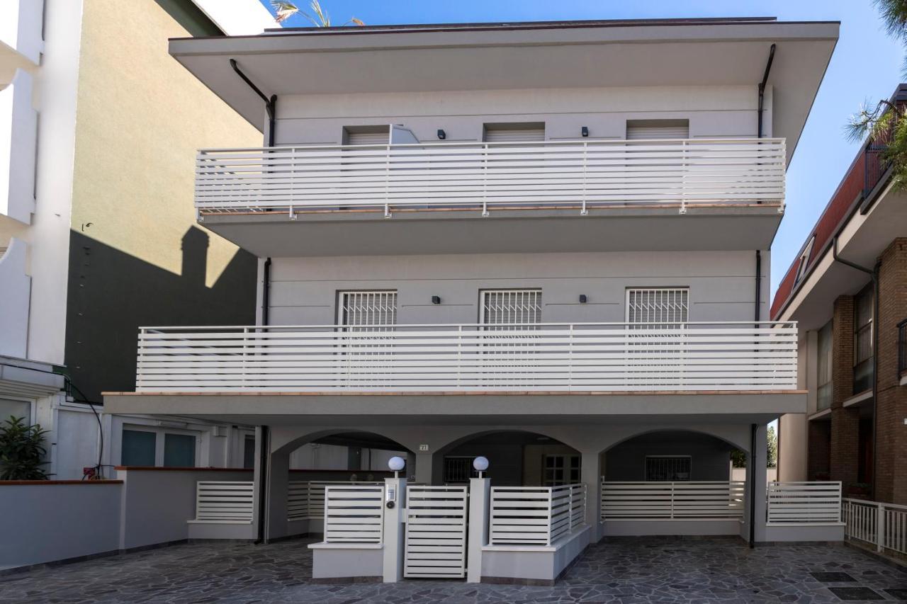 Appartement Casa Plauto à Bellaria-Igea Marina Extérieur photo